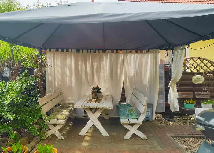 Marea Nocleg ze śniadaniem Jantar